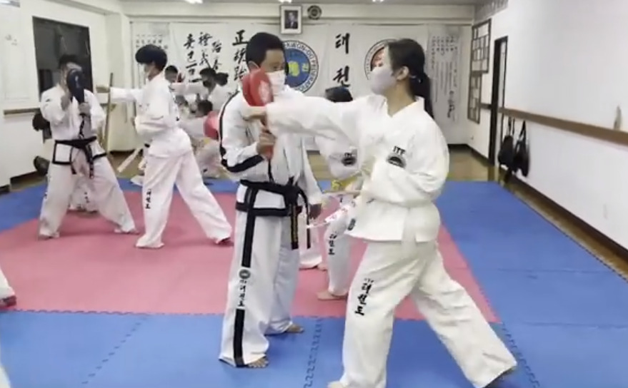 taekwondo-arakawa-1-2