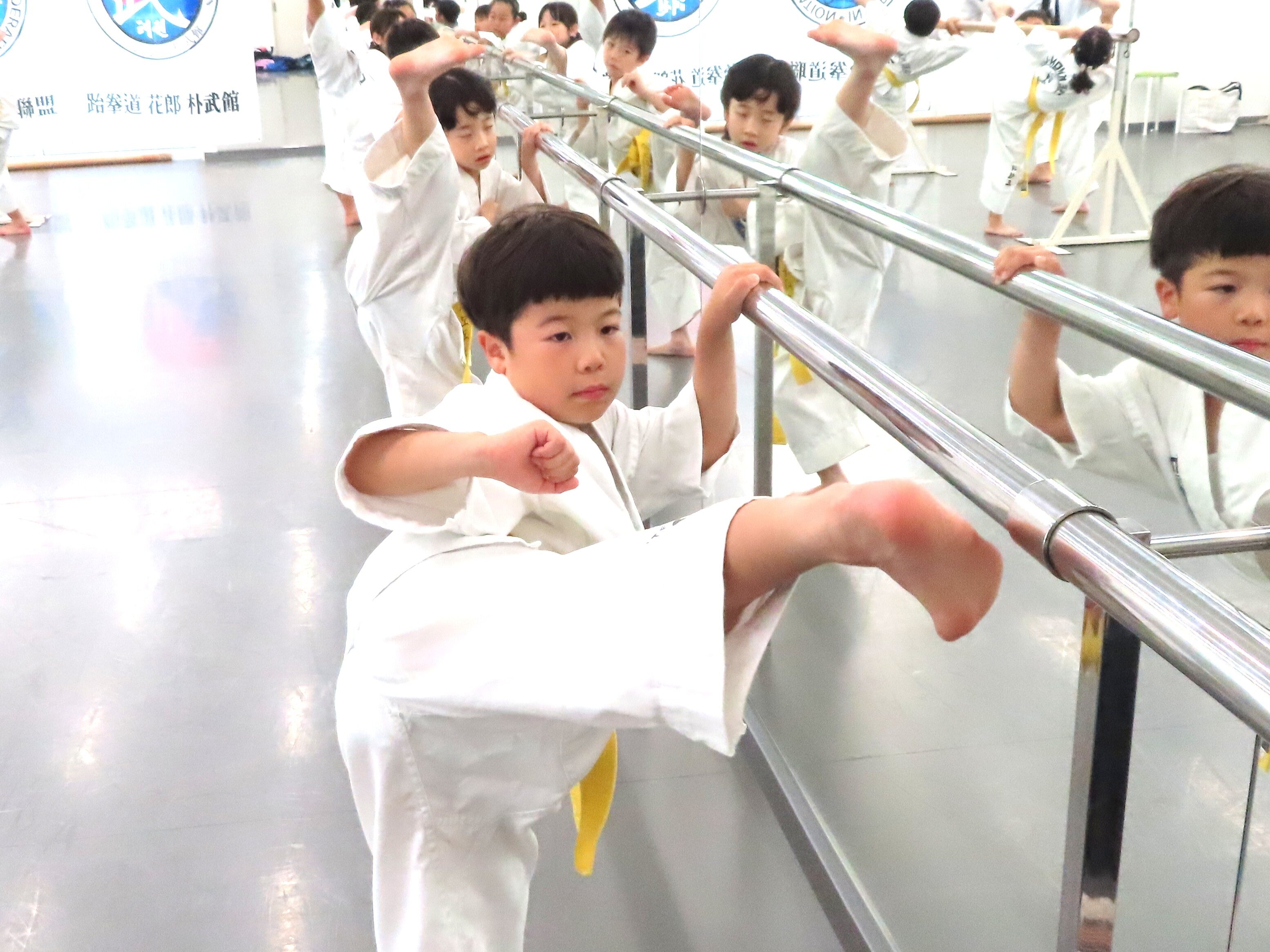 北浦和道場 少年部(小学生)の稽古のようす