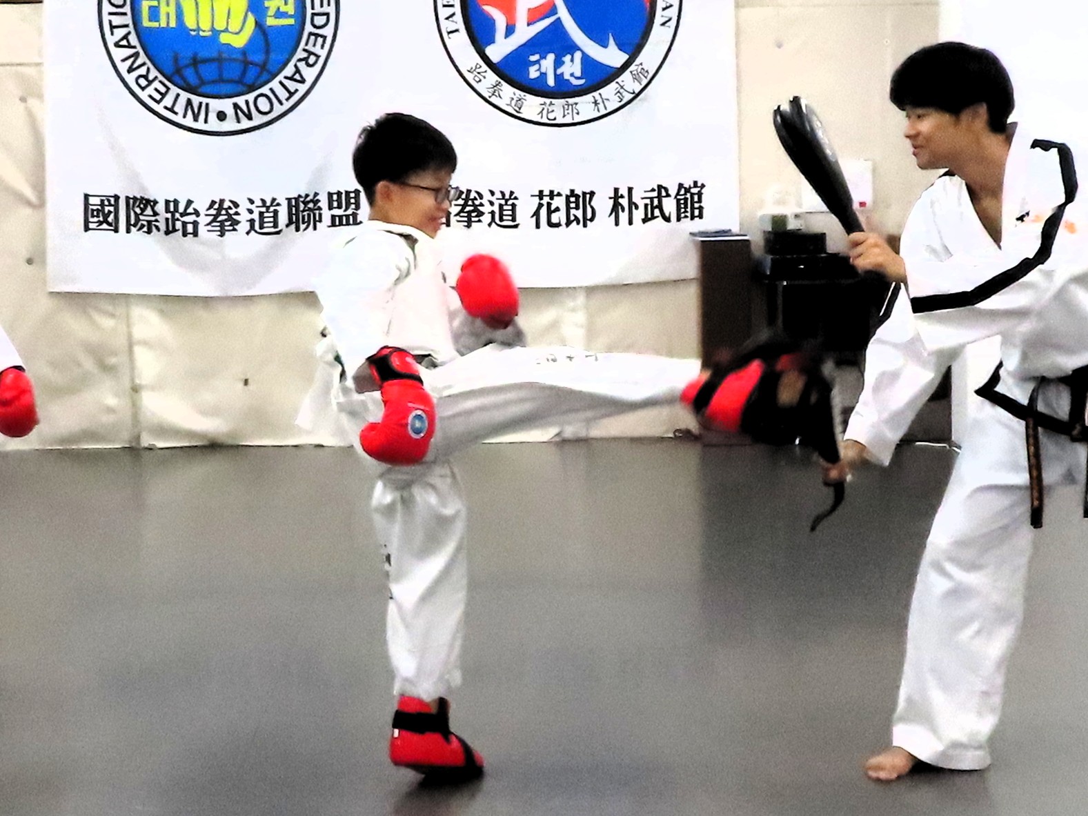 南浦和道場 少年部（小学生）の稽古のようす
