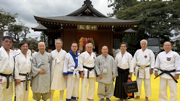 日韓の代表者の集合写真